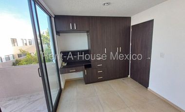 Zibatá Casa de 3 recámaras con terraza y espacios funcionales en renta Bpa1610