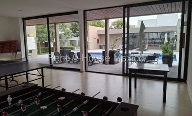 Zibatá Casa de 3 recámaras con terraza y espacios funcionales en renta Bpa1610