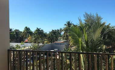 Hermosa villa totalmente equipada en VENTA en Telchac Puerto a 150m del mar