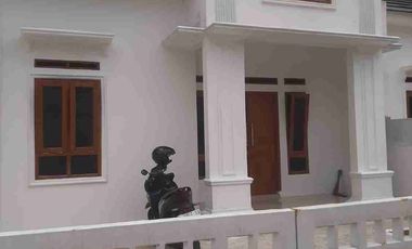 Rumah modern Rejasari dekat RS Islam, Stasiun Purwokerto