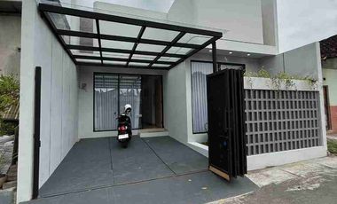 RUMAH BARU MINIMALIS MODERN FULL FURNISHED DI BATURETNO BANGUNTAPAN BANTUL