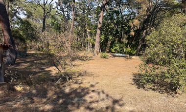 EXCLUSVA CASA CAMPESTRE EN VENTA EN FRACCIONAMIENTO LA HERRADURA, ZAPOPAN.