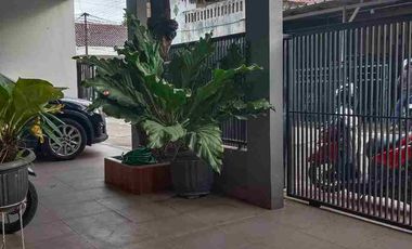 Rumah Dua Lantai Siap Huni Luas di Pekayon Dekat Galaxy Bekasi