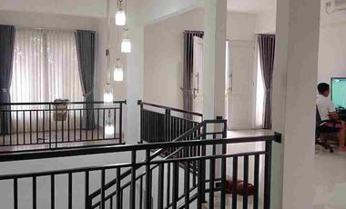 Rumah Dua Lantai Siap Huni Luas di Pekayon Dekat Galaxy Bekasi