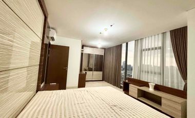 DISEWAKAN CEPAT APARTEMEN 2BR CORNER LAVENUE PANCORAN FULL FURNISHED, SIAP HUNI, VIEW CITY PREMIUM