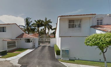 CASA EN VENTA SOLEARES VI MANZANILLO COLIMA
