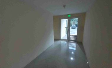 Alquilo Departamento 1 Dormitorio en piso 2 en la Urbanizacion Cerrada LA VISTA TOWER TORRE B, cerca CC LA ROTONDA en ALBORADA 10