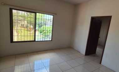 Suite en Alquiler en La Alborada, 1 Habitación, 1 Baño, Parqueo, Seguridad, Norte de Guayaquil.