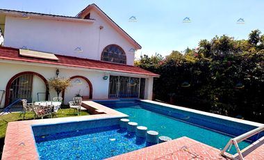 CASA EN LOMAS DE COCOYOC SUPER PRECIO!!!!!