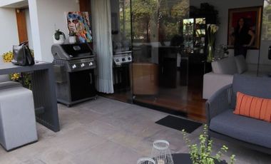 Terraza triple + vista parque + volumen tipo casa + exclusividad real.