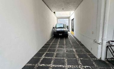 Oficina equipada/Clientes con buen gusto. Magnífica residencia de lujo, 6 estacionamientos/amplio jardín y garaje, pisos de madera,  ideal para casa h