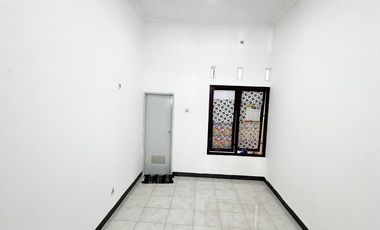 Disewakan Murah Rumah Siap Huni Area Purwokerto Selatan