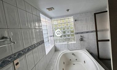 ARRENDAMOS CASA EN VILLA TRIANON