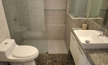 VENTA DEPTO EN MIRAFLORES: 89.25 M2, 2 HBITAC, 1 BAÑO, C/B SERV, VISTA A CALLE, $ 162,000