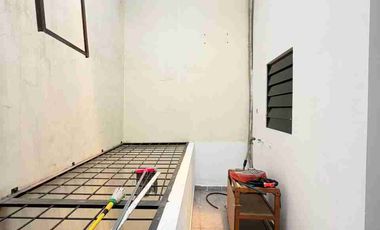 RUKO JELAMBAR TEMPAT STRATEGIS
