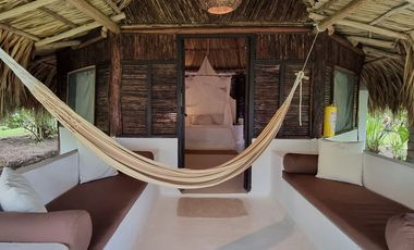 Ecolodge en Venta en Palomino, 100 metros de frente de playa, Colombia