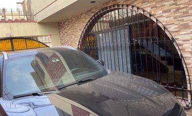 VENTA DE  DUPLEX  EN ESQUINA (1ER PISO - 2DO PISO MÁS COCHERA) – URB LA CALERA-SURQUILLO