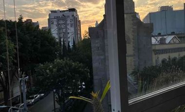 Oficina amueblada a 2 cuadras de Reforma-Insurgentes/Despacho-Consultorio/ No pague rentas con mantenimientos altos en corporativos.