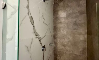 Extraordinario apartamento en Monaco con 162 m2 en primer piso con 3 alcobas y dos parqueaderos. Pinares. Pereira.