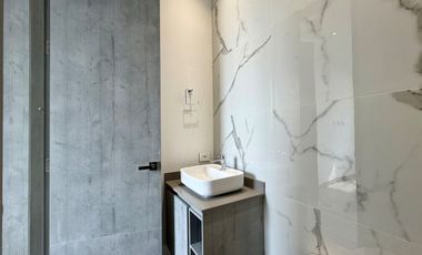 Extraordinario apartamento en Monaco con 162 m2 en primer piso con 3 alcobas y dos parqueaderos. Pinares. Pereira.
