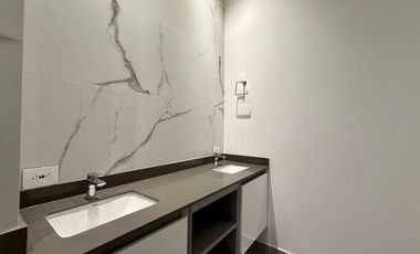 Extraordinario apartamento en Monaco con 162 m2 en primer piso con 3 alcobas y dos parqueaderos. Pinares. Pereira.