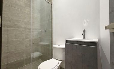 Extraordinario apartamento en Monaco con 162 m2 en primer piso con 3 alcobas y dos parqueaderos. Pinares. Pereira.