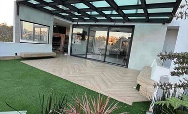 Dos casas remodeladas independientes/ Gran vista/ Magnífica inversión, vive y genera rentas/
