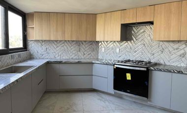 Dos casas remodeladas independientes/ Gran vista/ Magnífica inversión, vive y genera rentas/