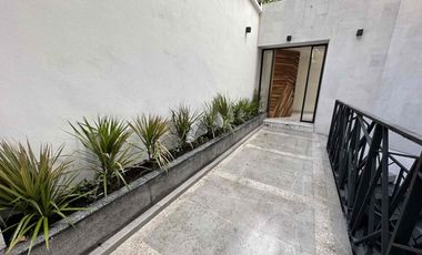 Dos casas remodeladas independientes/ Gran vista/ Magnífica inversión, vive y genera rentas/