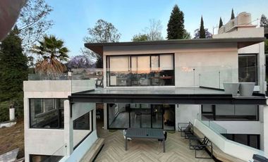 Dos casas remodeladas independientes/ Gran vista/ Magnífica inversión, vive y genera rentas/