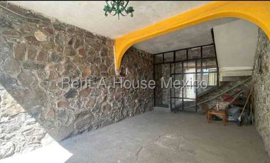 CASA EN VENTA EN PEÑUELAS