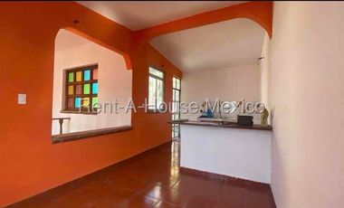 CASA EN VENTA EN PEÑUELAS