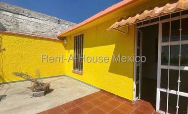 CASA EN VENTA EN PEÑUELAS