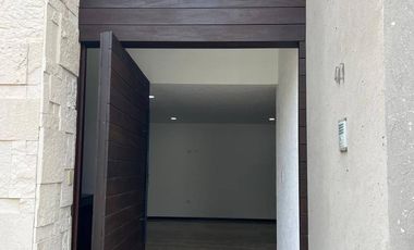 CASA EN RENTA EN LOMAS DE ANGELOPOLIS PUEBLA