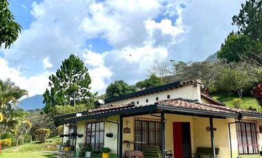 VENTA DE FINCA EN BARBOSA ANTIOQUIA.