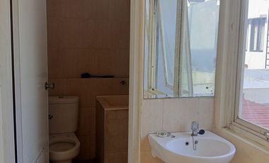 Di jual ruko siap huni 3 lantai di symphoni harapan indah bekasi barat