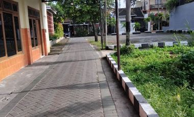 Rumah Jogja Strategis di Kota Gedhe, Siap Pakai dan Legalitas SHM Pekarangan