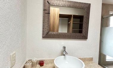 CASA AMUEBLADA EN RENTA EN LOMAS DE ANGELOPOLIS PUEBLA