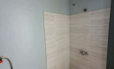 2br Condo for SALE SEMI FURNISHED 44.35sqm   near makati : 4,500,000