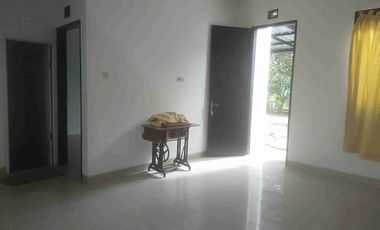 rumah siap huni luas murah 600 JT an strategis di Ciwastra