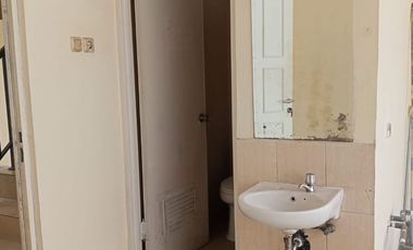 Di sewakan ruko 3 lantai di symphoni harapan indah bekasi barat