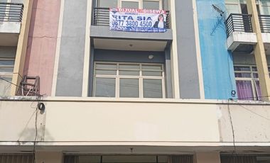 Di sewakan ruko 3 lantai di symphoni harapan indah bekasi barat