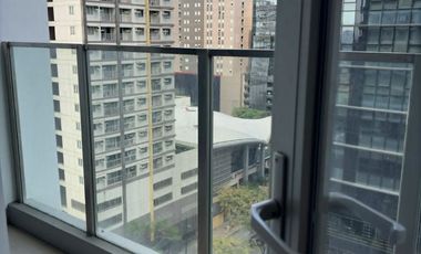 Ready for Occupancy Residential Condo in Uptown, BGC | 10% Downpayment to Move In