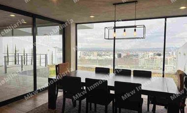 SE RENTA CASA AMUEBLADA EN CLUB DE GOLF LA LOMA