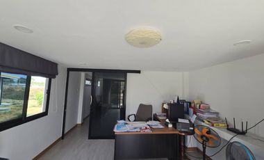 This 2-storey detached house on a spacious 275.5 sq.wah land, only 10 minutes from Bangna-trad Road, offering the perfect set up for a Home office