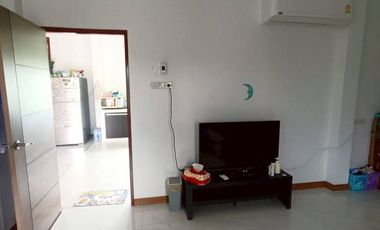 This 2-storey detached house on a spacious 275.5 sq.wah land, only 10 minutes from Bangna-trad Road, offering the perfect set up for a Home office