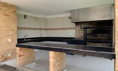 Casa en condominio con Club House entre Chía y Cajicá