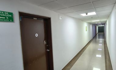 Oficina en arriendo en el Centro 93