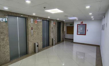 Oficina en arriendo en el Centro 93