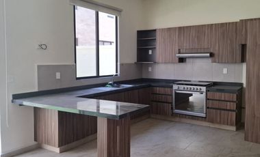 CASA EN RENTA HACIENDA VALBUENA LEON GUANAJUATO